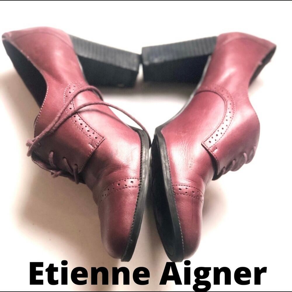 EUC Cute Etienne Aigner Burgundy Laced Shoes